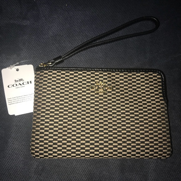 Coach Wristlet - Picture 2 of 5